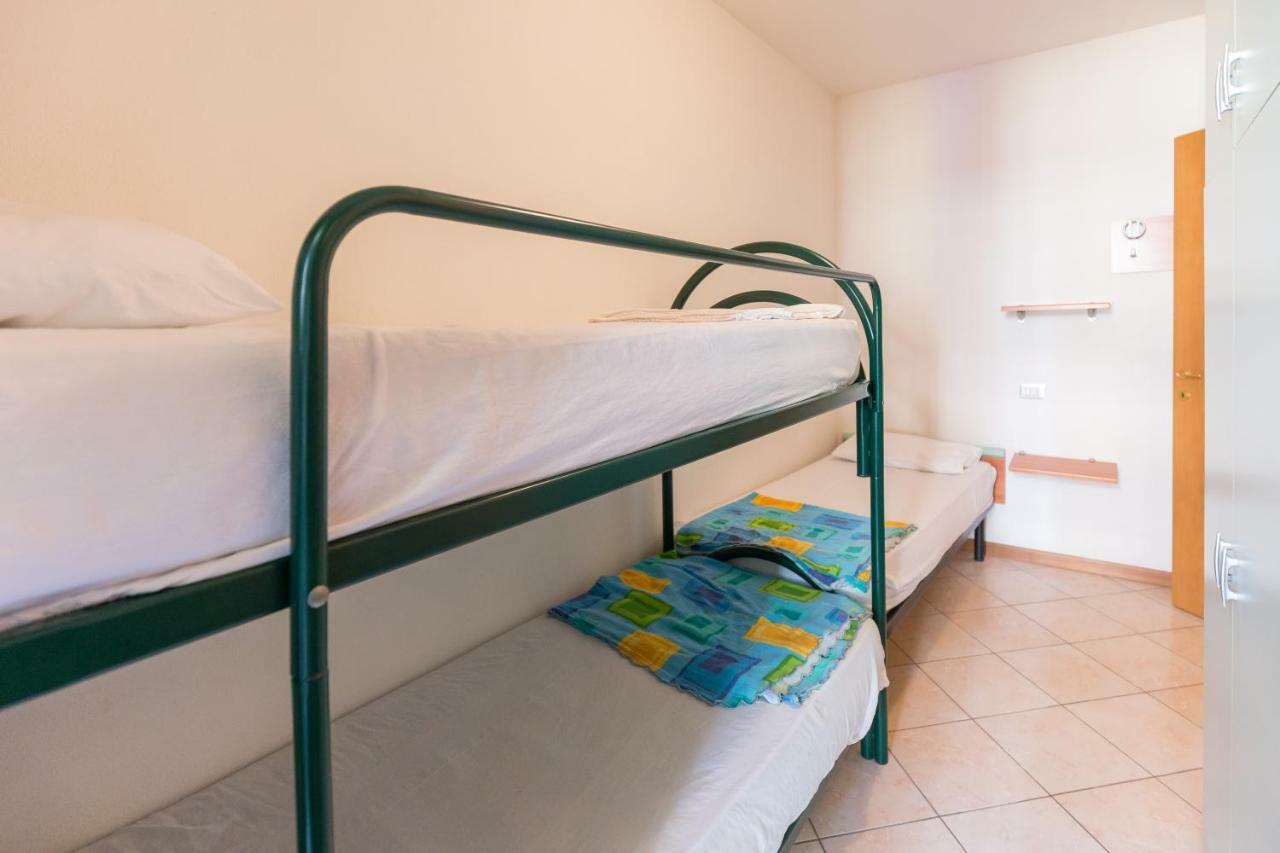 Le Terrazze Apartments 리도 디 스피나 외부 사진