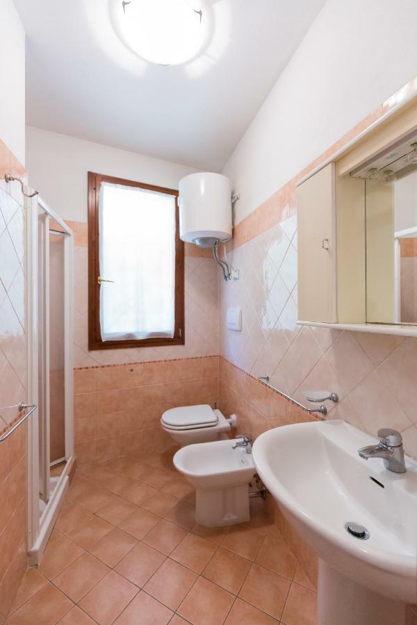 Le Terrazze Apartments 리도 디 스피나 외부 사진