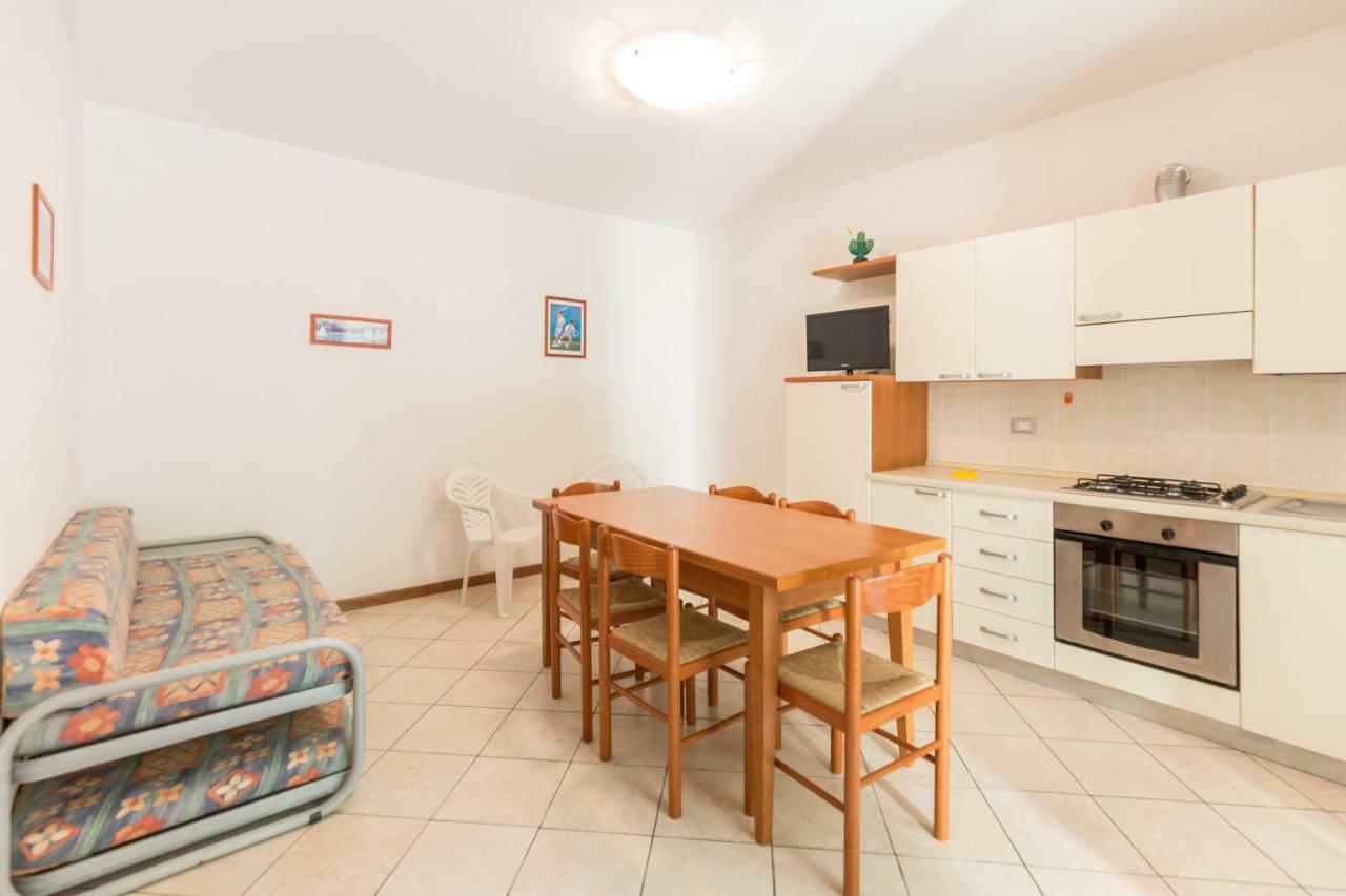 Le Terrazze Apartments 리도 디 스피나 외부 사진